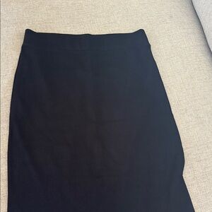 Zenana Outfitters Classic Black Pencil Skirt